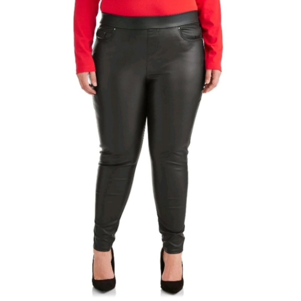 Plus Size Pull On Faux Leather Skinny Jeans